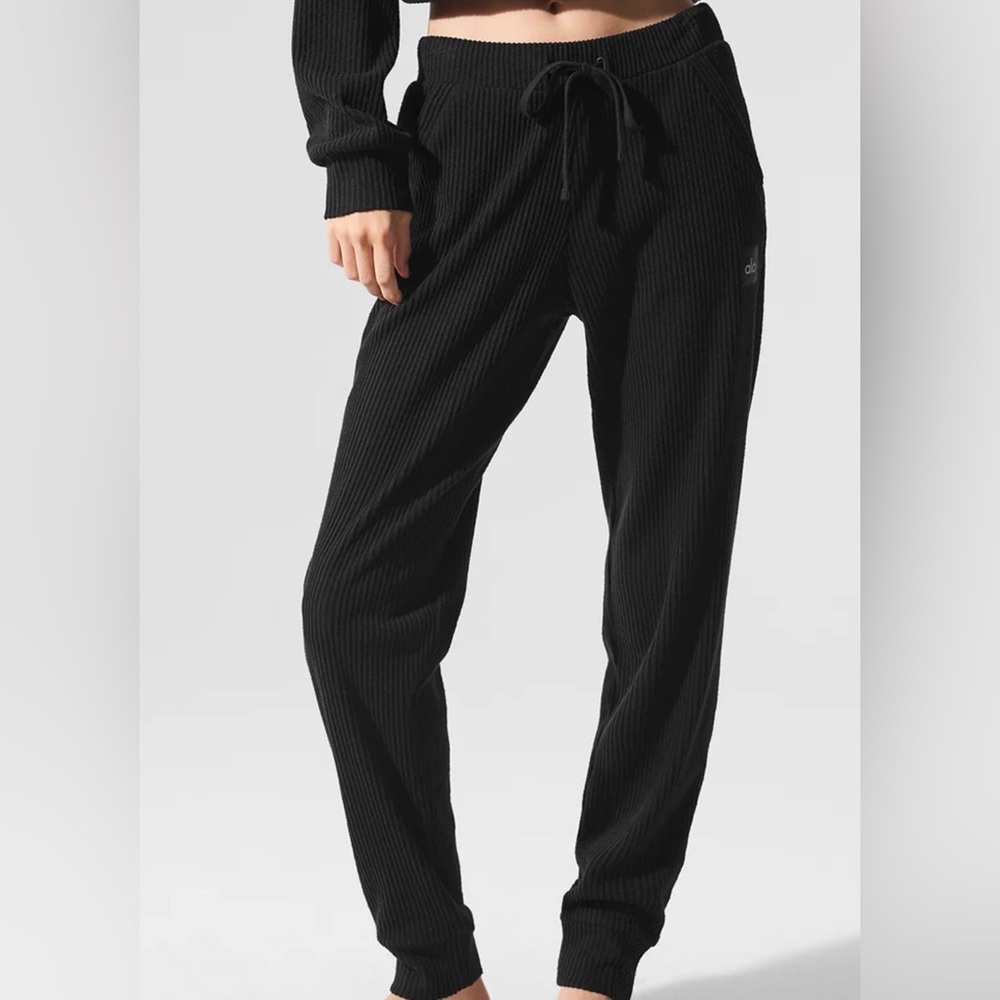 Alo Muse Sweatpants